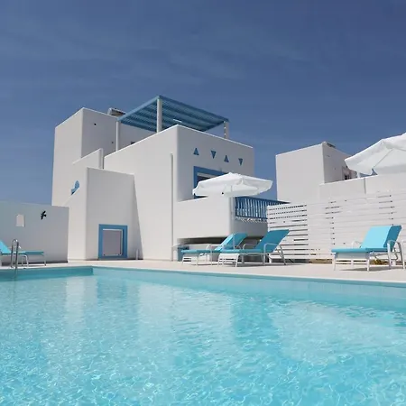 Xenos 5 With A Private Pool Near The Sea *