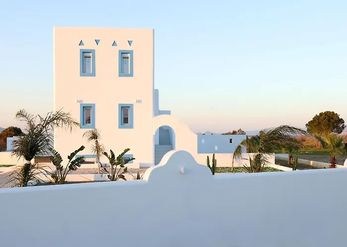 Xenos 5 With A Private Pool Near The Sea