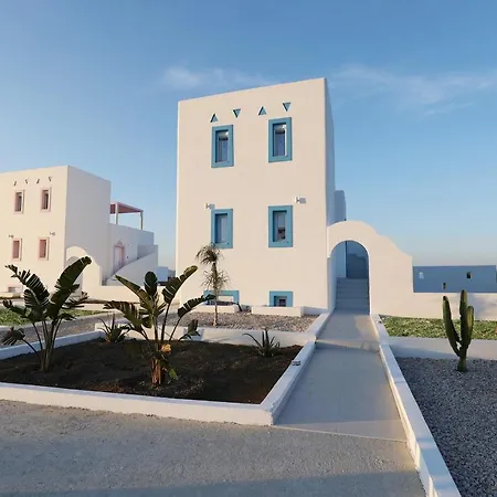Xenos 5 With A Private Pool Near The Sea Тигаки