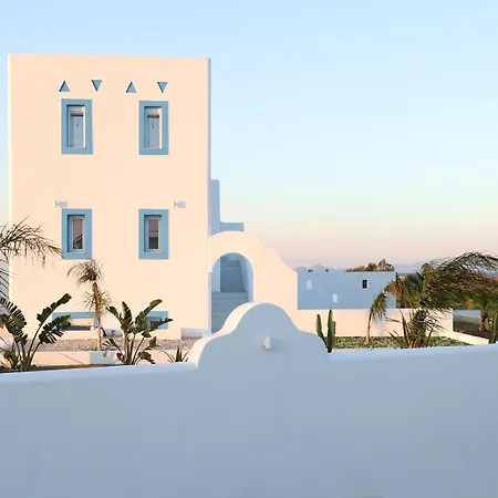 Xenos 5 With A Private Pool Near The Sea