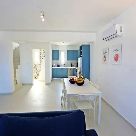 Xenos 5 With A Private Pool Near The Sea * Tigaki