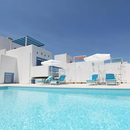 Xenos 5 With A Private Pool Near The Sea Willa *