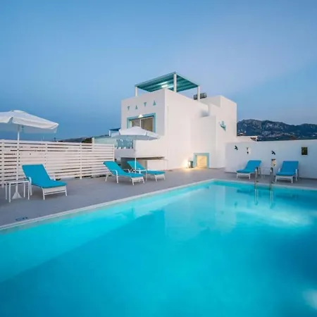 Villa Xenos 5 With A Private Pool Near The Sea