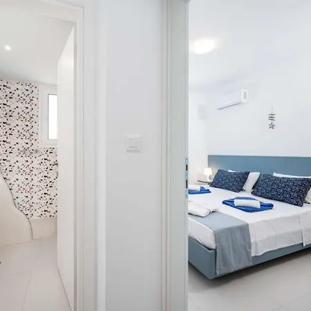 Xenos 5 With A Private Pool Near The Sea * Tigaki