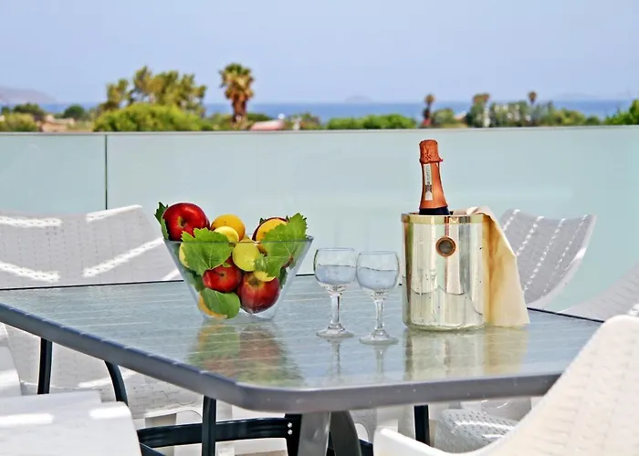 Villa Xenos 5 With A Private Pool Near The Sea