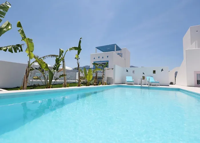 Xenos 5 With A Private Pool Near The Sea Tigaki