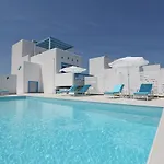 فيلة Xenos 5 With A Private Pool Near The Sea *