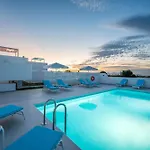 Xenos 5 With A Private Pool Near The Sea فيلة