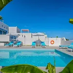 فيلة Xenos 5 With A Private Pool Near The Sea Tigaki