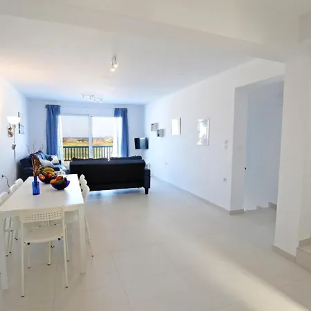 Xenos 5 With A Private Pool Near The Sea * Tigaki